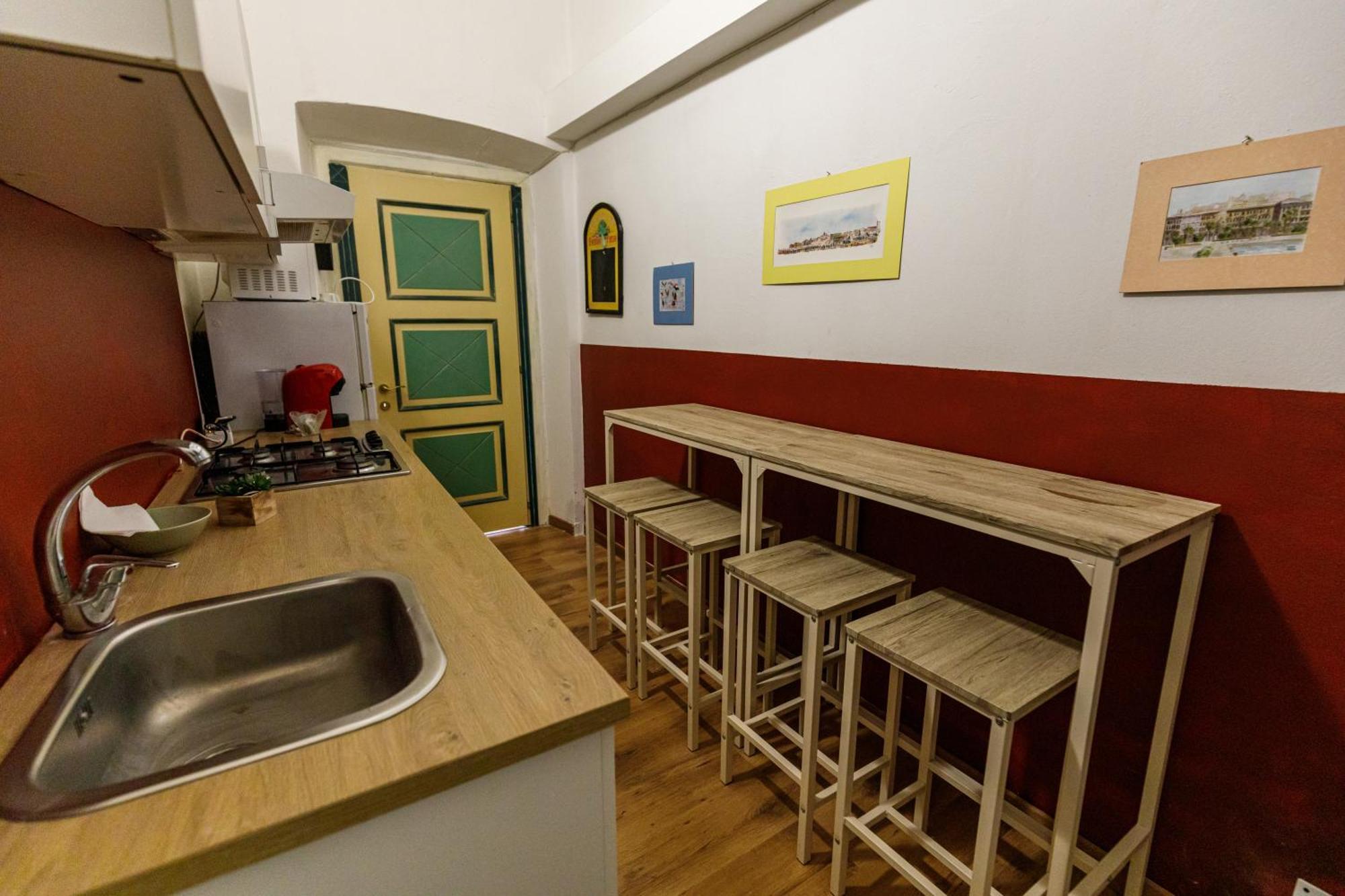 Onlyrooms III - Recommended For Under 30S กาญารี ห้อง รูปภาพ