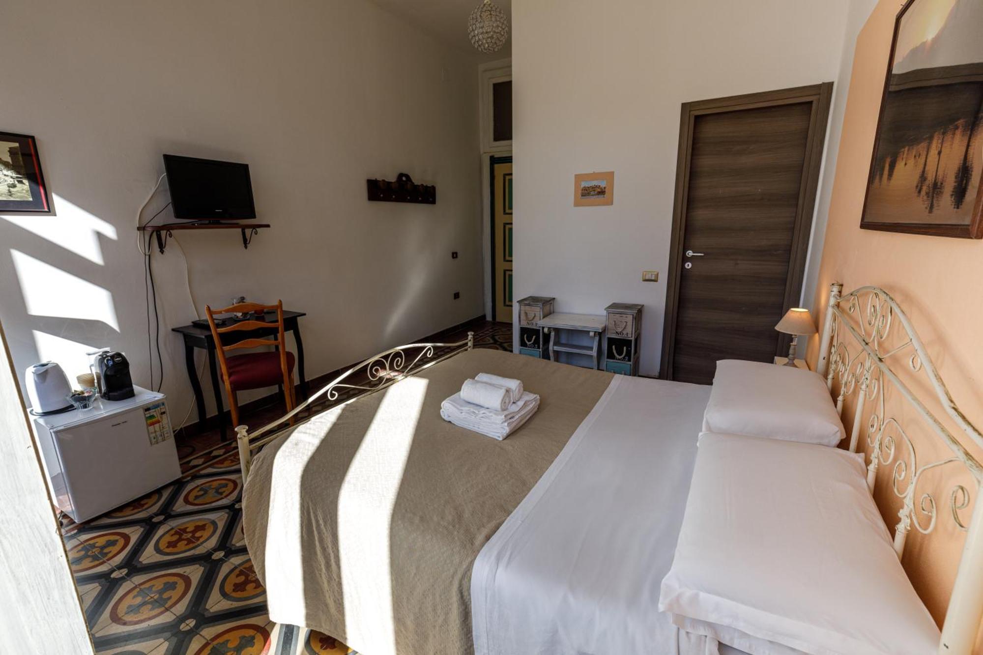Onlyrooms III - Recommended For Under 30S กาญารี ห้อง รูปภาพ