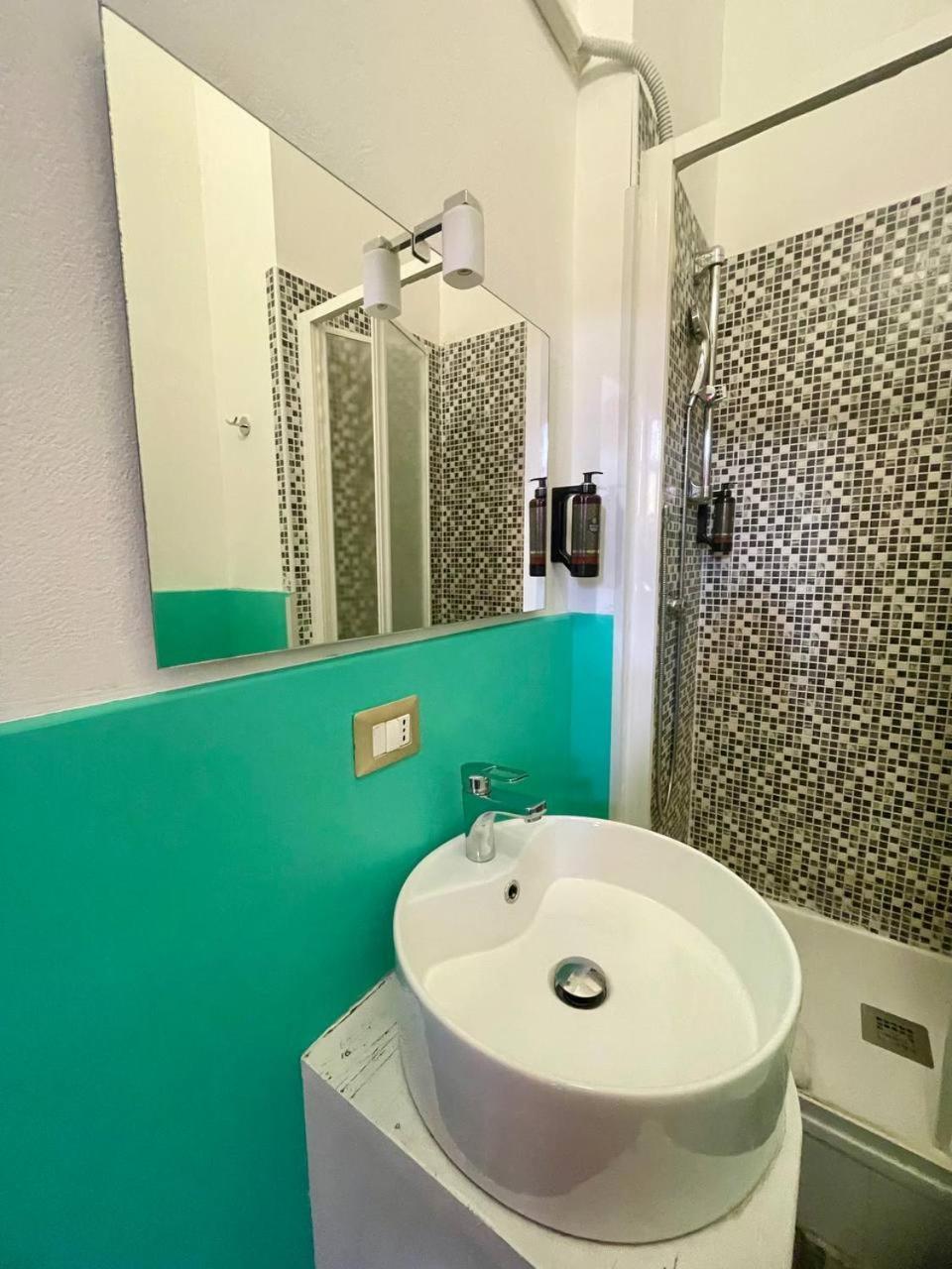 Onlyrooms III - Recommended For Under 30S กาญารี ภายนอก รูปภาพ